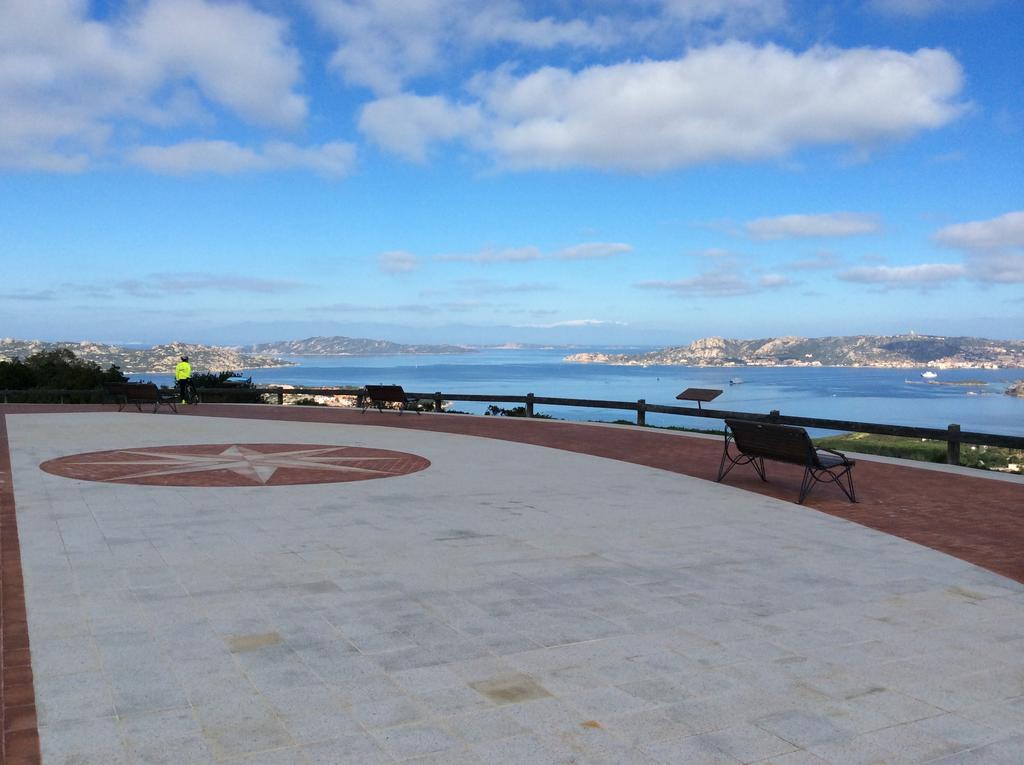 Appartamenti Le Gemme Palau Bagian luar foto