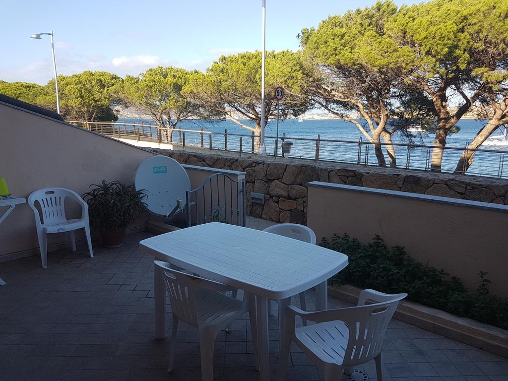 Appartamenti Le Gemme Palau Bagian luar foto